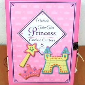 Fairy Tale Princess Cookie Cutters 8 Pc in Locking Book Package